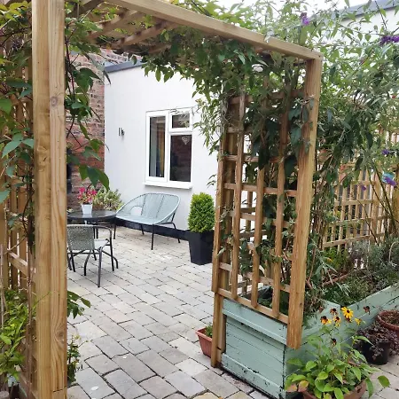 펜션 Little Ings, Modern, Idyllic, Self-contained Hideaway In Easingwold, North Yorkshire