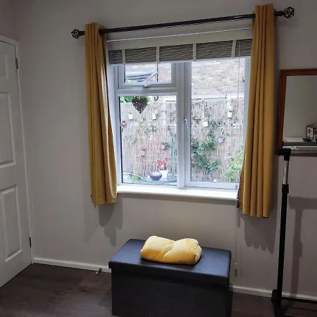 펜션 Self-contained In The Heart Of With Parking 이징올드